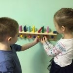 Тактильно-развивающая панель